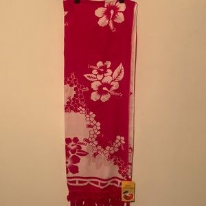 NWT Hawaiian Fringed Sarong